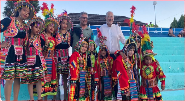 San Carlos vivi&oacute; el encuentro intercultural de los tres Departamentos en el Teatro Neyu Mapu