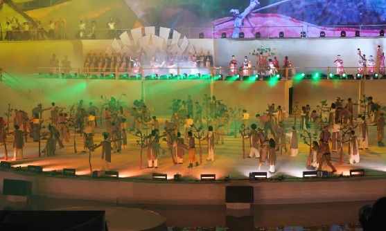 &ldquo;90 Cosechas de una Misma Cepa&rdquo; emocion&oacute; al p&uacute;blico en el Teatro Griego Frank Romero Day