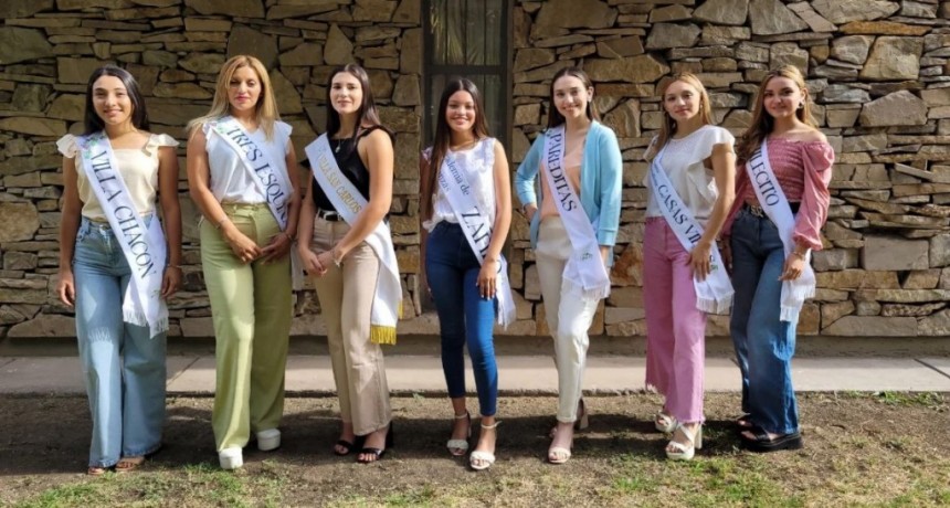 San Carlos present&oacute; a sus representantes a reina de la Vendimia