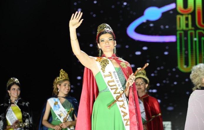  Convocatoria Abierta para ser la nueva Reina de la Vendimia y Tonada 2025