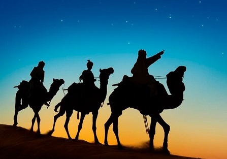 Una caravana de ilusión recorre las calles este 5 de enero