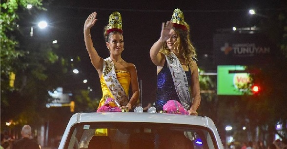 Tunuyán vivió una noche de tradición, emoción con la Vía Blanca y el Vals de las Reinas