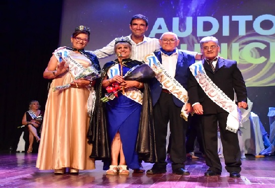 Tunuyán tiene nuevos Reyes de los Adultos Mayores