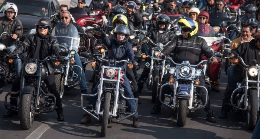 San Carlos: Encuentro de motos, m&uacute;sica y artesanos 