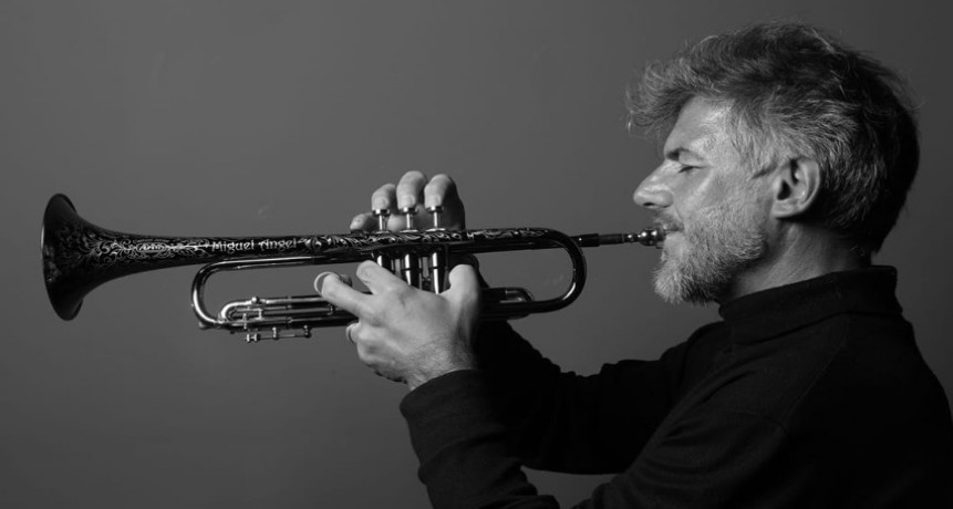 Miguel &Aacute;ngel Tallarita trae su banda a Jazz en el Lago del Parque