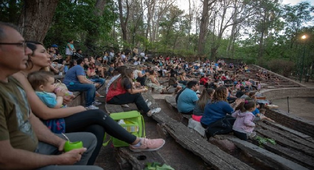 Daniel Quiroga abre las actuaciones en el Teatro Pulgarcito