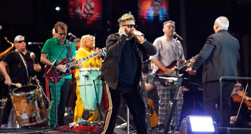 Los Aut&eacute;nticos Decadentes hicieron vibrar al p&uacute;blico en la Fiesta de la Cosecha