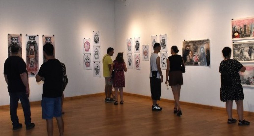 La muestra &ldquo;Devenires en Papel&rdquo; de Luis Scafati y Marta Vicente tendr&aacute; una nueva visita guiada