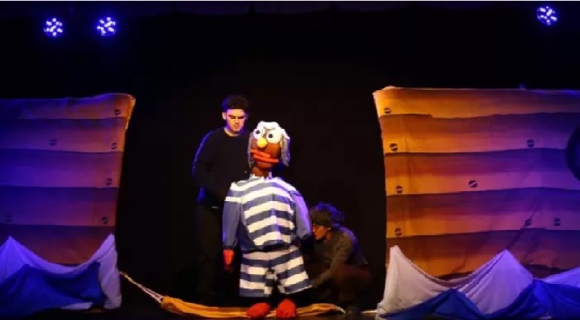 Con t&iacute;teres, luz negra y piratas: "Las cartas de Tentac" llega al Le Parc