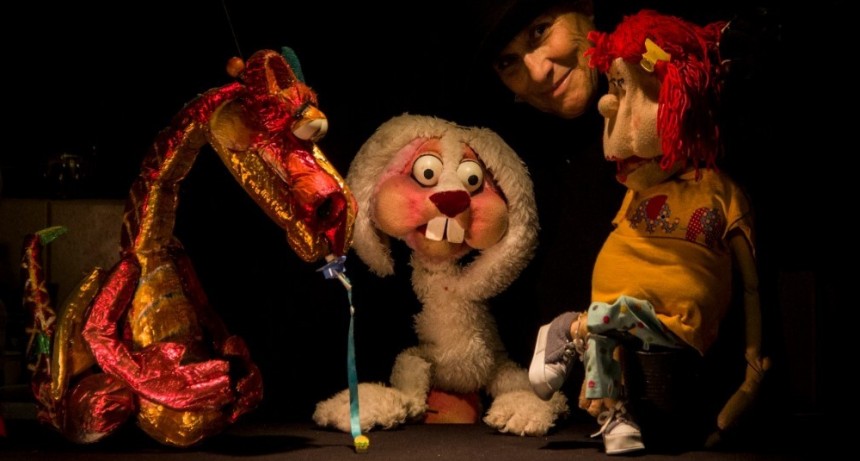 " Periquita y sus Amigos" bell&iacute;simos t&iacute;teres en las tardes de domingos 
