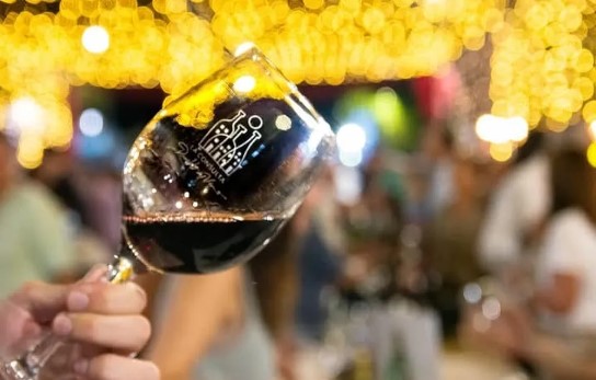 La Consulta, Pueblo del Vino: cuando el territorio se transforma en una experiencia