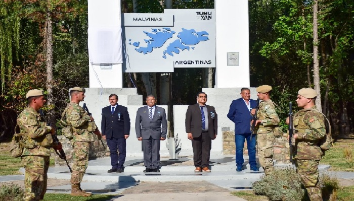 Tunuy&aacute;n record&oacute; a los h&eacute;roes de Malvinas con un emotivo acto en el Parque La Lombard&iacute;a