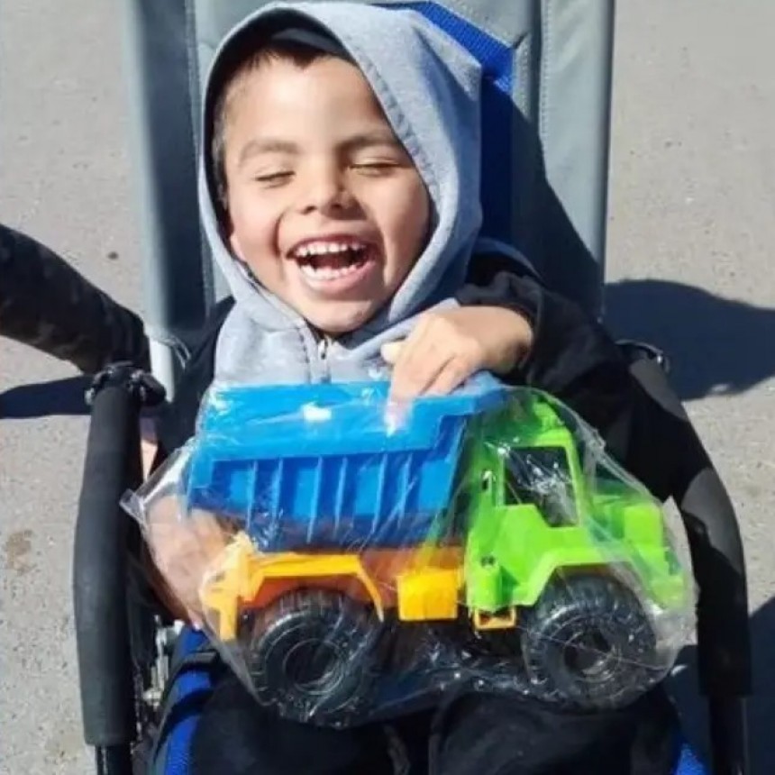 Robaron la silla de ruedas de un ni&ntilde;o mendocino con par&aacute;lisis cerebral y piden ayuda para recuperarla