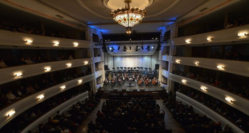 La Orquesta Filarm&oacute;nica de Mendoza presenta su &ldquo;Velada de gala patri&oacute;tica&rdquo;