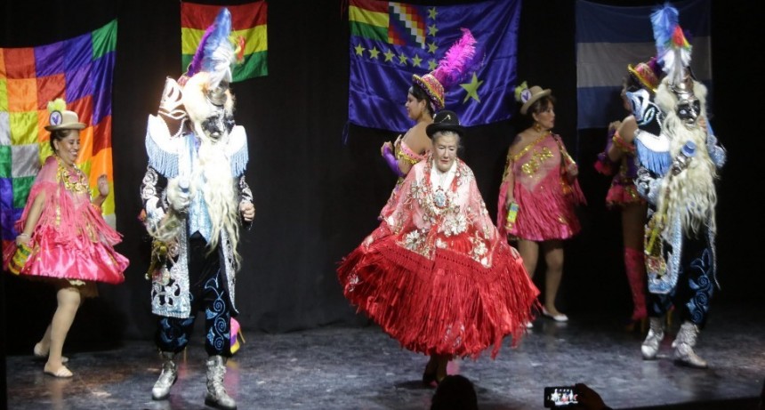 Tupungato se une a las celebraciones universales por el D&iacute;a de la Madre Boliviana