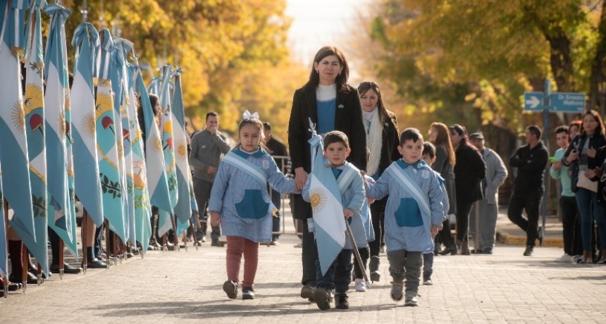 Acto para celebrar el D&iacute;a del Himno Nacional Argentino: Nuestras voces se unen por una misma canci&oacute;n