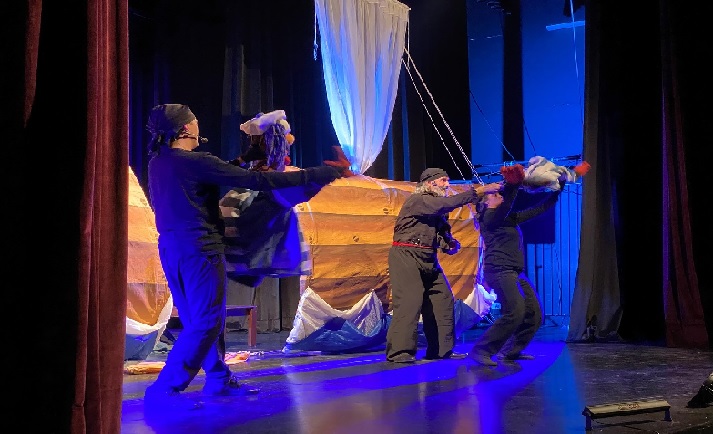 Con una gran puesta en escena Las Cartas de Tentac llega al Le Parc
