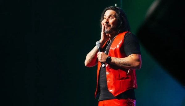  Felipe Avello se presenta en el Le Parc