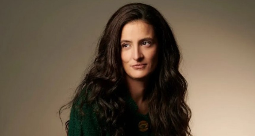 Julieta Laso y La Cuarta de Fierro en el Teatro Independencia