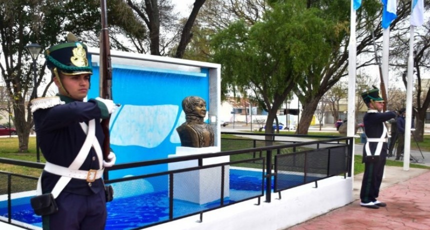 Tunuy&aacute;n conmemor&oacute; al D&iacute;a de la Bandera 