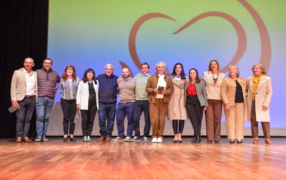 25 Años de Amor y Compromiso: La Liga celebró su aniversario con un emotivo acto