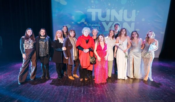 Solidaridad, belleza y compromiso en la primera edici&oacute;n del Desfile Real Solidario