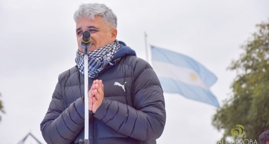 9 de julio bien federal en Tunuy&aacute;n: pe&ntilde;as por el departamento, acto y la presentaci&oacute;n de Algarroba.com