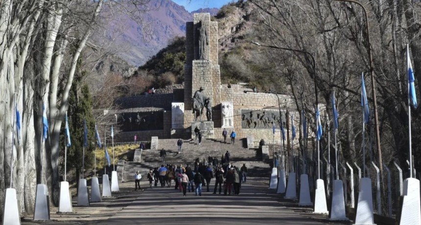 Vacaciones de invierno: m&aacute;s de 350 mil visitantes eligieron Mendoza