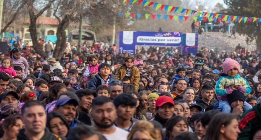 San Carlos: M&aacute;s de 10 mil ni&ntilde;os festejaron a lo grande 