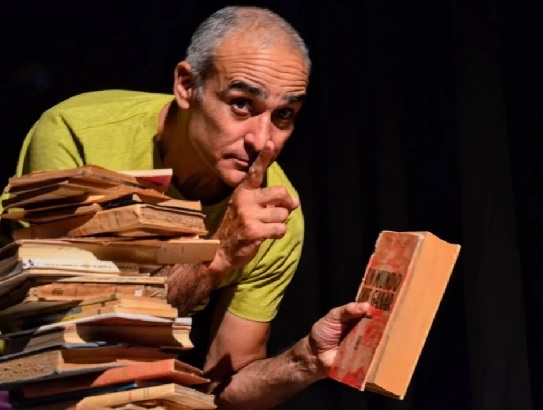 Daniel Quiroga regresa a escena con su unipersonal: Cuentos infantiles para adultos