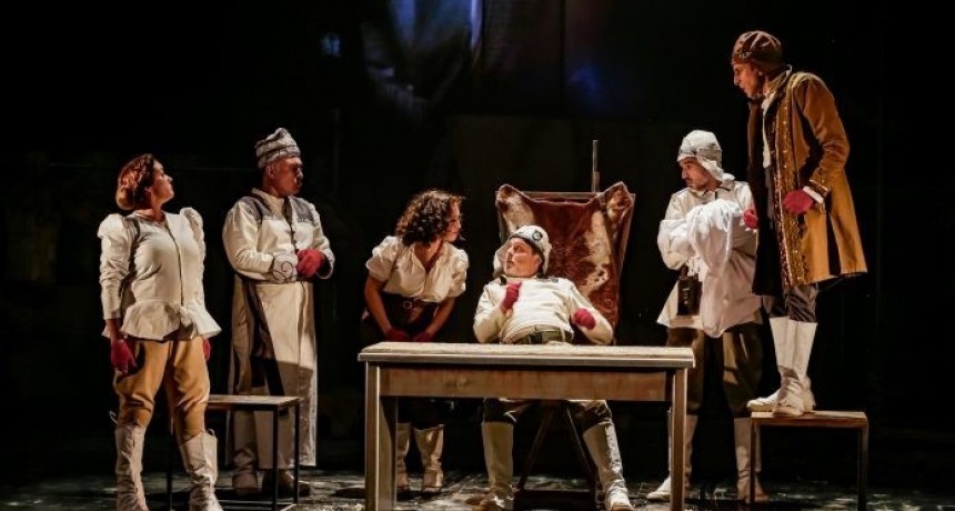 Contin&uacute;a con gran &eacute;xito en temporada teatral &ldquo;Los establos de Su Majestad&rdquo;