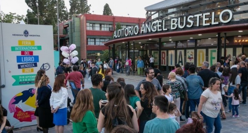 Con m&aacute;s de 70.000 visitantes, cerr&oacute; la Feria Internacional del Libro de Mendoza