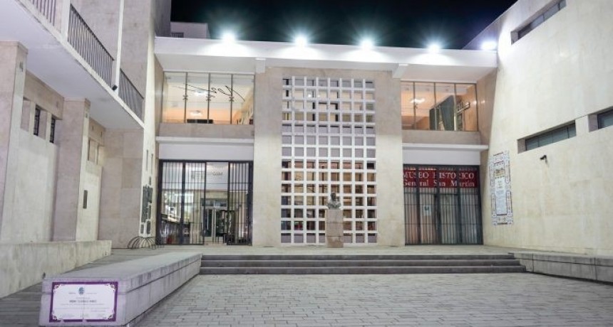Lectura y otros placeres: aproximaciones a la &ldquo;biblioterapia&rdquo; y a la degustaci&oacute;n de vino