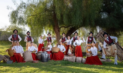 El Ballet Folclórico de la Ciudad celebra sus 57 años con 