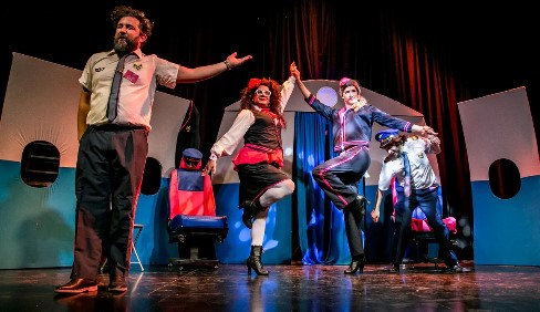 Modo Avi&oacute;n en el Teatro Mendoza
