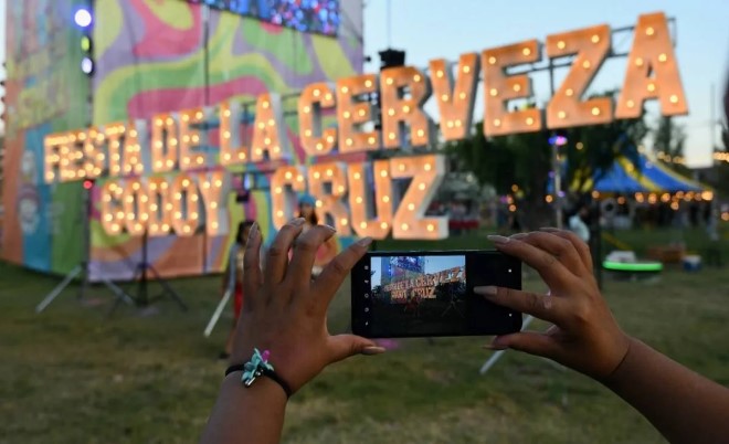 Fiesta de la Cerveza 2025: &iquest;Qu&eacute; d&iacute;a tocar&aacute; cada banda? 