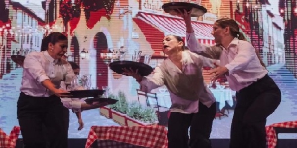 Memorias para llevar: vuelve al escenario con una propuesta de danza teatro sobre los recuerdos