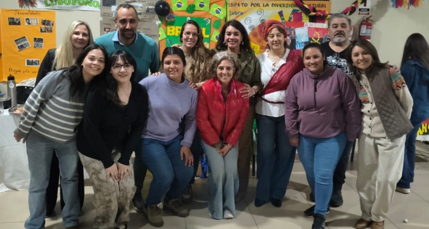 Ecos de Tres Mundos