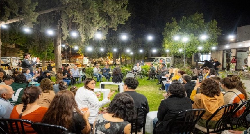Pinta Filosofar: un encuentro de literatura, filosof&iacute;a y m&uacute;sica en Tupungato 