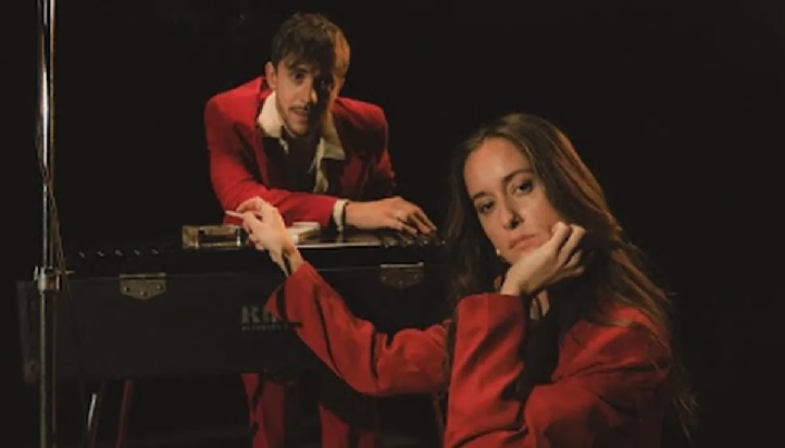 Ainda llega a Mendoza con un show acústico, íntimo y lleno de emociones