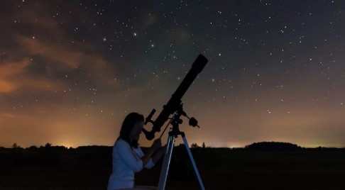 Tunuy&aacute;n: Capacitaci&oacute;n  en astronom&iacute;a a gu&iacute;as de turismo y guardaparques