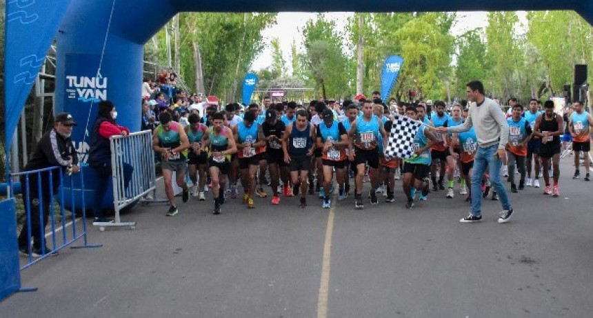 Marat&oacute;n Aniversario de Tunuy&aacute;n