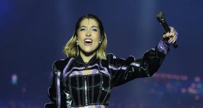 Mar&iacute;a Becerra cerr&oacute; la Fiesta Provincial de la Cerveza ante unas 35.000 personas